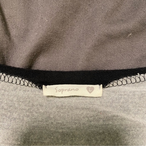 Soprano Buttery Soft Scoop Neck Baseball Tee - Black & Gray - Size Large - Picture 5 of 5